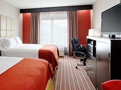 Express & Northeast By Ihg 2*