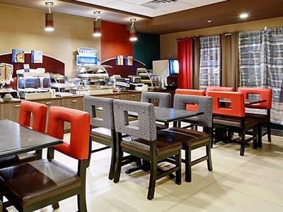 Express & Northeast By Ihg 2* York
