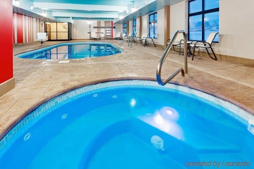 Express & Northeast By Ihg Hotel York